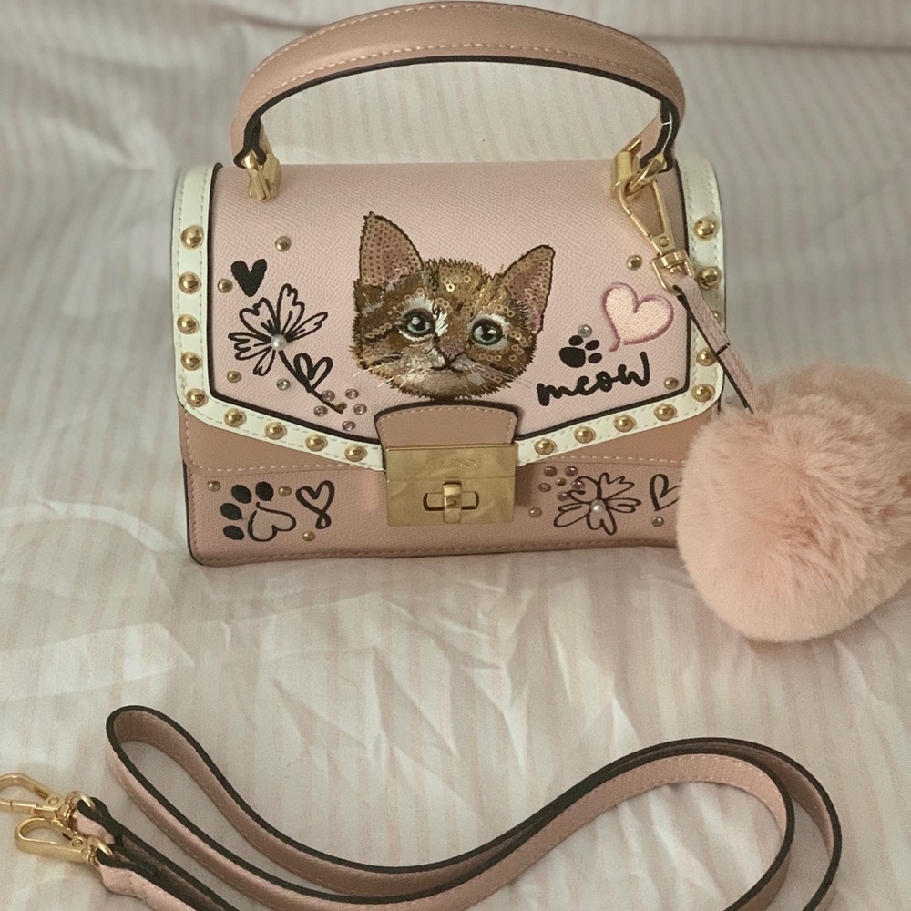 Girly pink kitty aldo purse